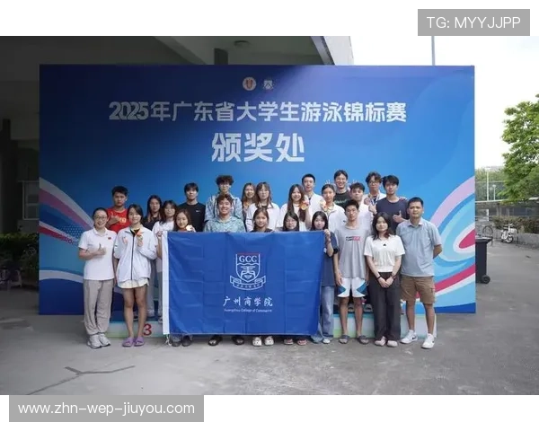 游泳队组织校际交流比赛积累经验，游泳队学校