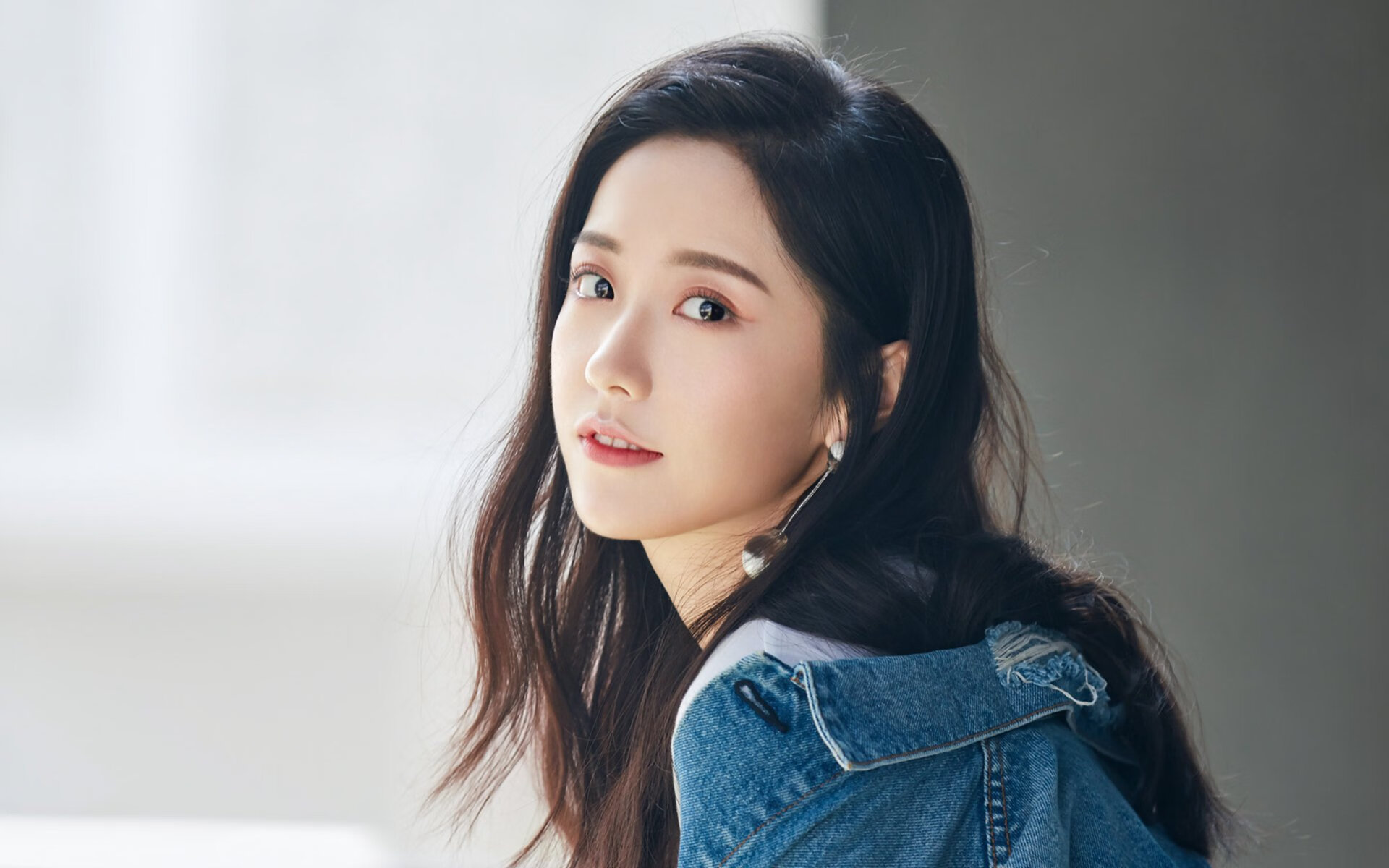 九游娱乐网站体验棒-男子蝶泳技术动作细节不断优化，男子蝶泳100米